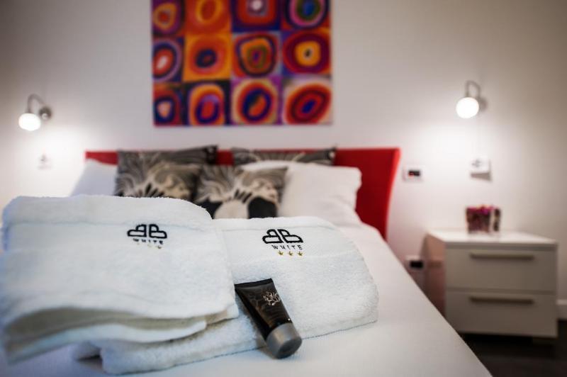 Bed and Breakfast White Palermo Esterno foto