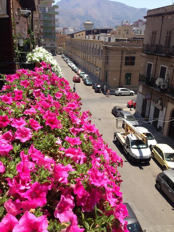 Bed and Breakfast White Palermo Esterno foto